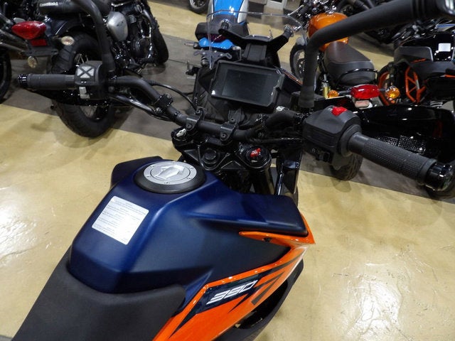2022 KTM Adventure 390