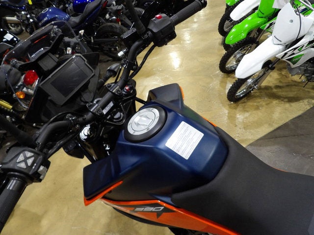 2022 KTM Adventure 390