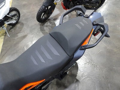 2022 KTM Adventure 390
