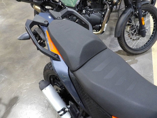 2022 KTM Adventure 390