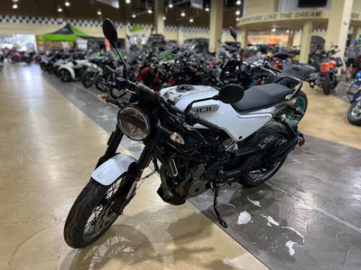 2023 Husqvarna VITPILEN 401