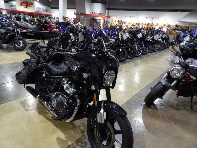 2024 Royal Enfield Super Meteor 650