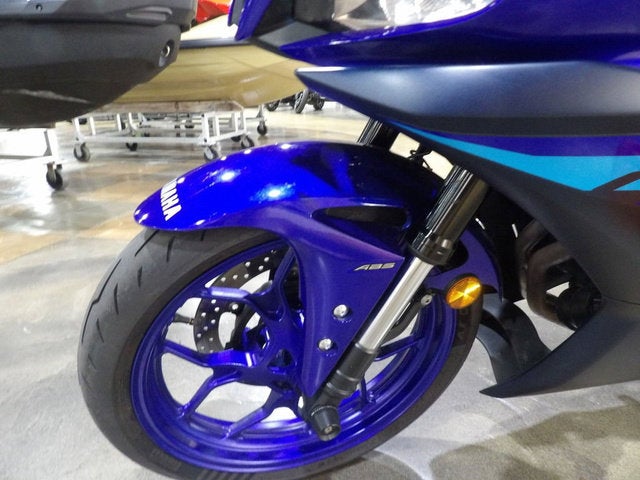 2024 Yamaha YZF R3 ABS