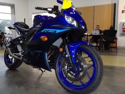 2024 Yamaha YZF R3 ABS