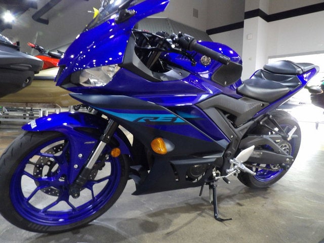2024 Yamaha YZF R3 ABS