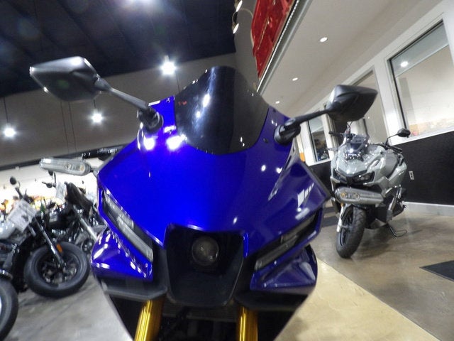 2025 Yamaha YZF-R3 R3 ABS