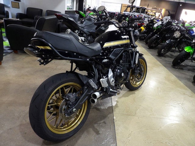 2025 Kawasaki Z650RS ABS