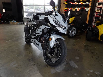 2025 Kawasaki NINJA ZX -4RR ABS Base