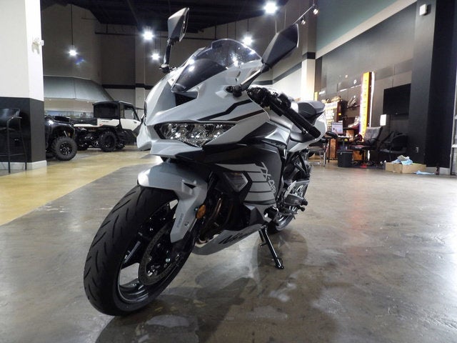 2025 Kawasaki NINJA ZX -4RR ABS Base