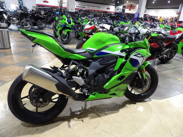 2026 Kawasaki Ninja ZX -4RR ABS Base