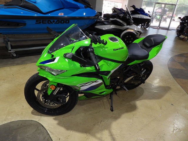 2026 Kawasaki Ninja ZX -4RR ABS Base