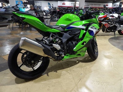 2026 Kawasaki Ninja ZX -4RR ABS Base
