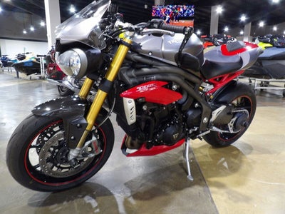 2017 Triumph Speed Triple R