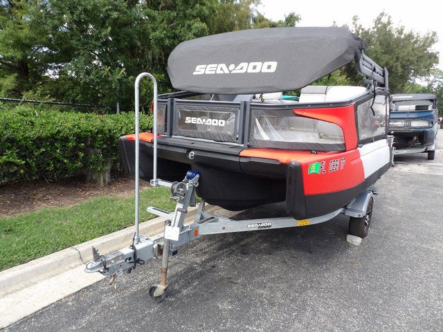 2023 Sea-Doo Switch Sport Compact-170 Hp Galvanized Base