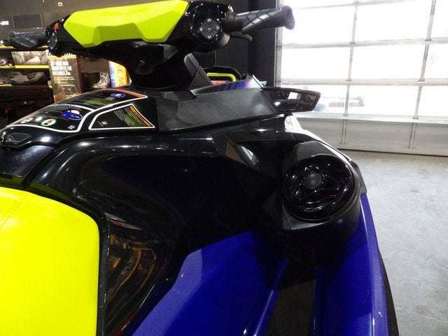 2020 Sea-Doo Wake Pro 230 IBR & Sound System Base