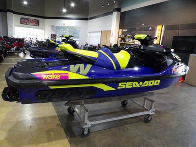 2020 Sea-Doo Wake Pro 230 IBR & Sound System Base