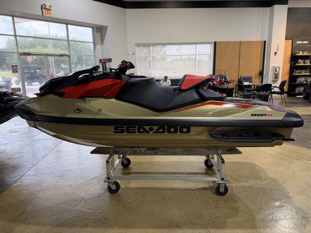 2025 Sea-Doo RXP-X 325 Ibr Metallic Tan / Lava Red Premium Base