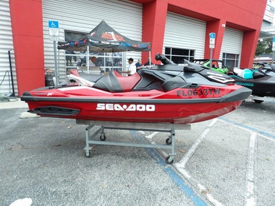 2024 Sea-Doo RXT -X 325 Fiery Red Premium Base
