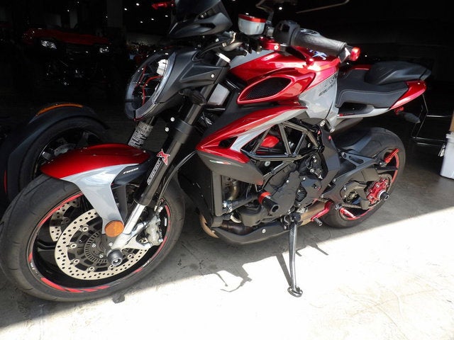 2022 MV Agusta BRUTALE 800 RR Base