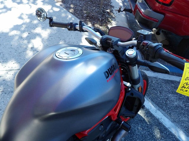 2017 Ducati Monster 821 Dust Grey