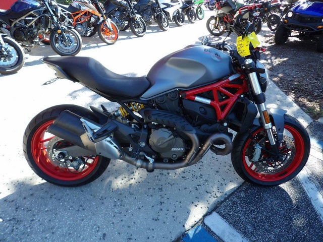 2017 Ducati Monster 821 Dust Grey