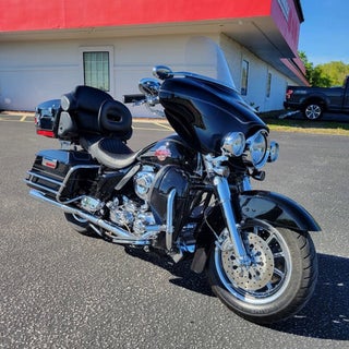 2005 Harley-Davidson FLHTCUI - Electra Glide Ultra Classic Injection Base