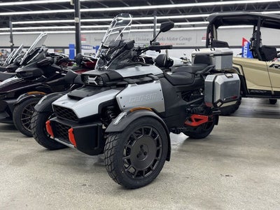 2025 Can-Am Canyon? XT