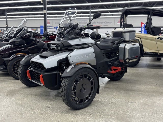 2025 Can-Am Canyon? XT