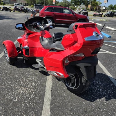 2012 Can-Am Spyder RT S Base