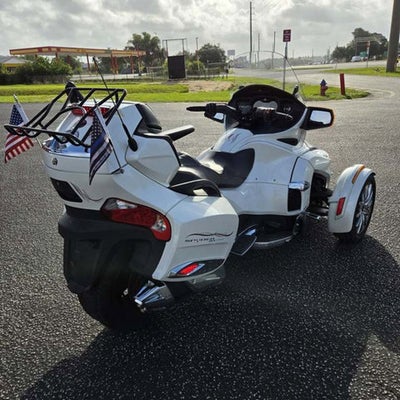 2016 Can-Am Spyder RT Limited 6-Speed Semi-Automatic (SE6) Base
