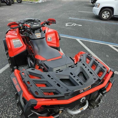 2018 Can-Am Outlander X Mr 1000R Black & Can-Am Red Base