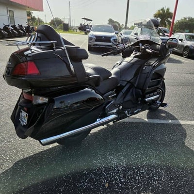 2014 Honda Gold Wing Audio / Comfort