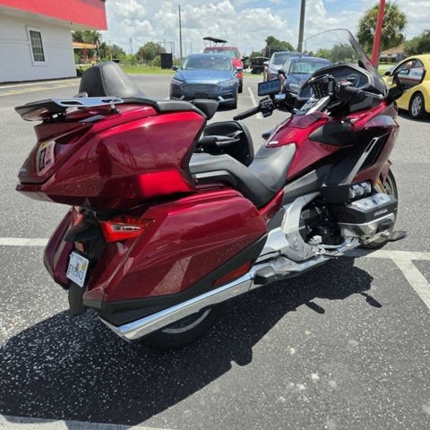 2018 Honda Gold Wing Tour Automatic DCT Candy Ardent Red Base