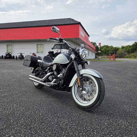 2024 Kawasaki Vulcan 900 Classic