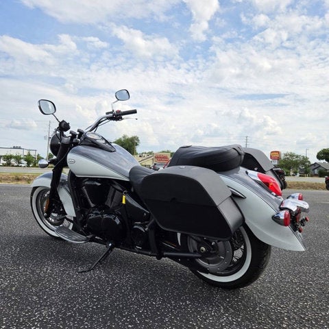 2024 Kawasaki Vulcan 900 Classic