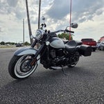 2024 Kawasaki Vulcan 900 Classic