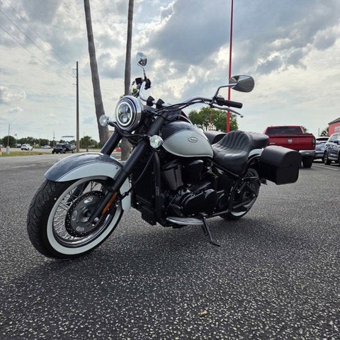 2024 Kawasaki Vulcan 900 Classic
