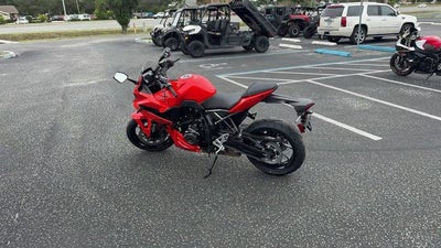 2026 Suzuki GSX-8R Base