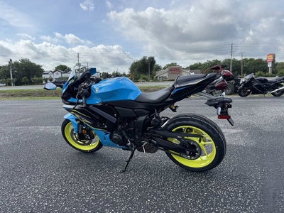 2026 Yamaha YZF-R7 Base