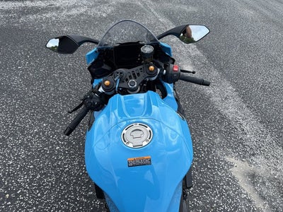 2026 Yamaha YZF-R7 Base