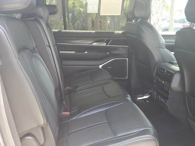 2024 Jeep Wagoneer L Series III