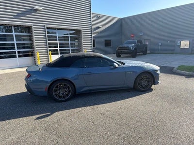 2025 Ford Mustang GT Premium