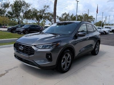 2025 Ford Escape ST-Line Select