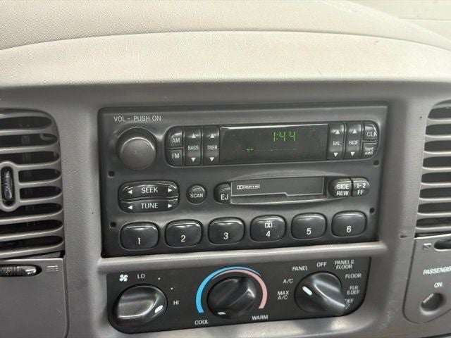 2003 Ford F-150 XL