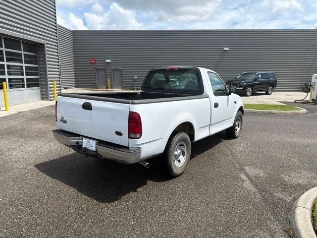 2003 Ford F-150 XL