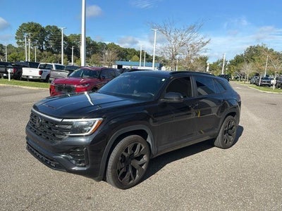 2024 Volkswagen Atlas Cross Sport 2.0T SEL R-Line