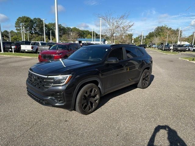 2024 Volkswagen Atlas Cross Sport 2.0T SEL R-Line