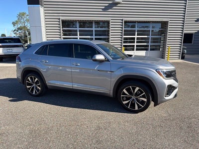 2026 Volkswagen Atlas Cross Sport SEL Premium R-Line