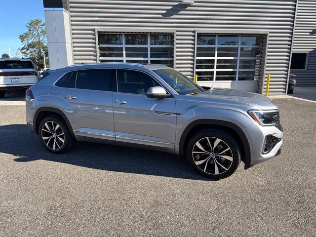 2026 Volkswagen Atlas Cross Sport SEL Premium R-Line