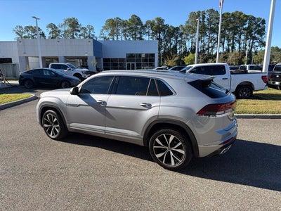 2026 Volkswagen Atlas Cross Sport SEL Premium R-Line